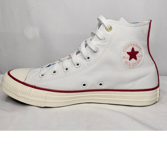 Converse CTAS Camp Converse Hi Tops Brand New Women's 10 White/Red #A10920F NWT - Picture 4 of 9